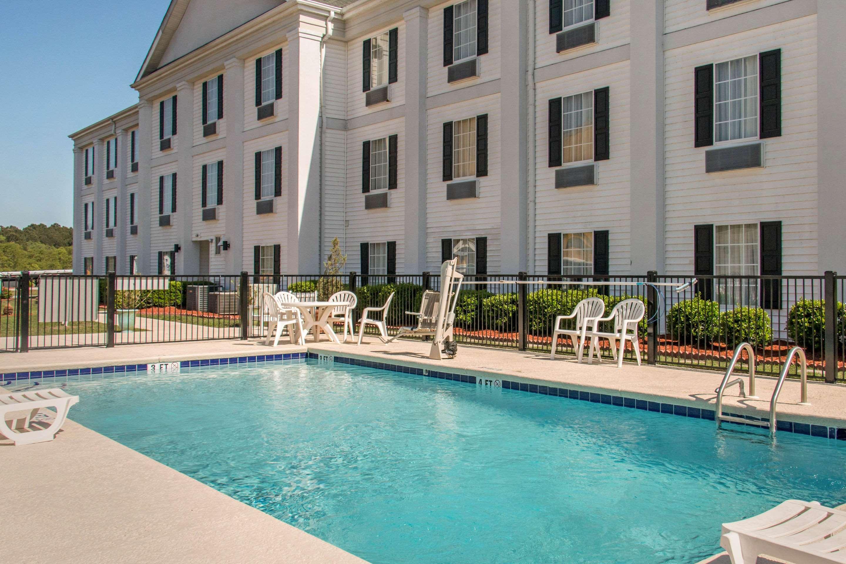 Quality Inn Pooler - Savannah I-95 Eksteriør billede
